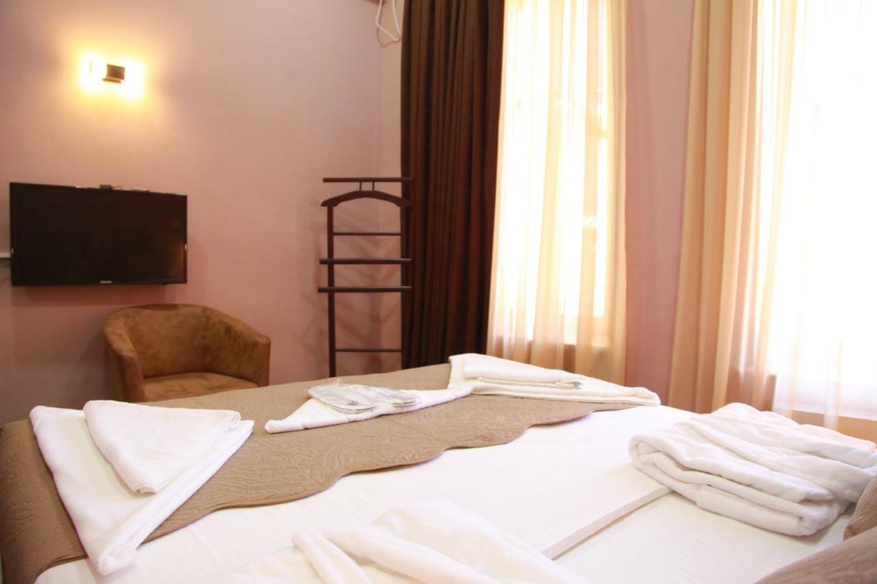 Epic Meidan Hotel Tbilisi Eksteriør bilde
